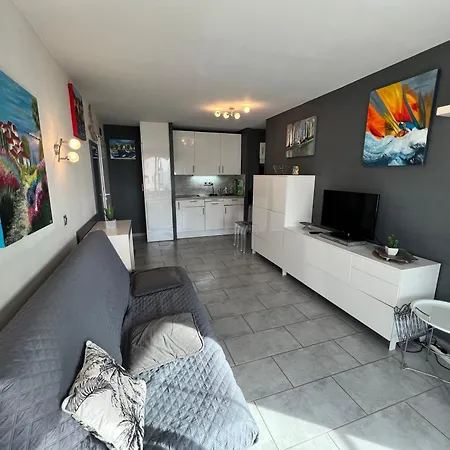 Superbe T2 Face Avec Piscine * Six-Fours-les-Plages