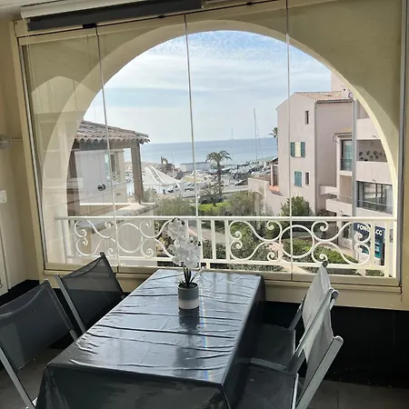 Apartment Superbe T2 Face Avec Piscine