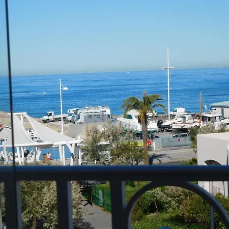 Superbe T2 Face Avec Piscine * Six-Fours-les-Plages
